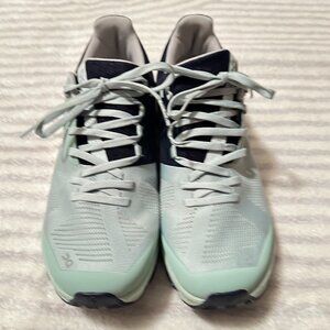 ON Running Women's CloudSurfer 6 Running Shoes Sneakers Trainers Size 9.5